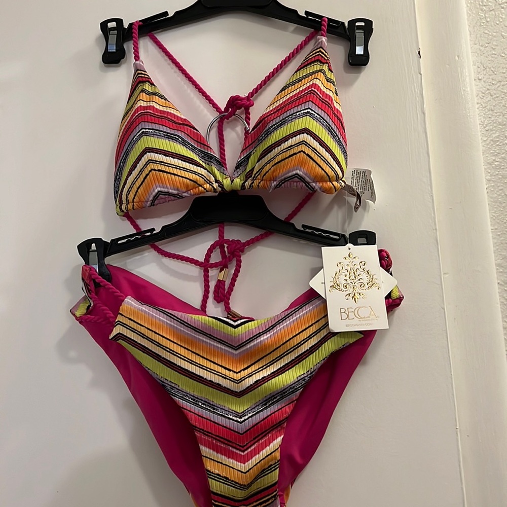 BECCA. VIKINI. SET. TOP. M.  BOTTOM S. Now 38